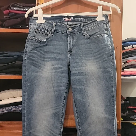 Denizen from Levi s Jeans Levis Denizen Curvy Slim Jeans Poshmark